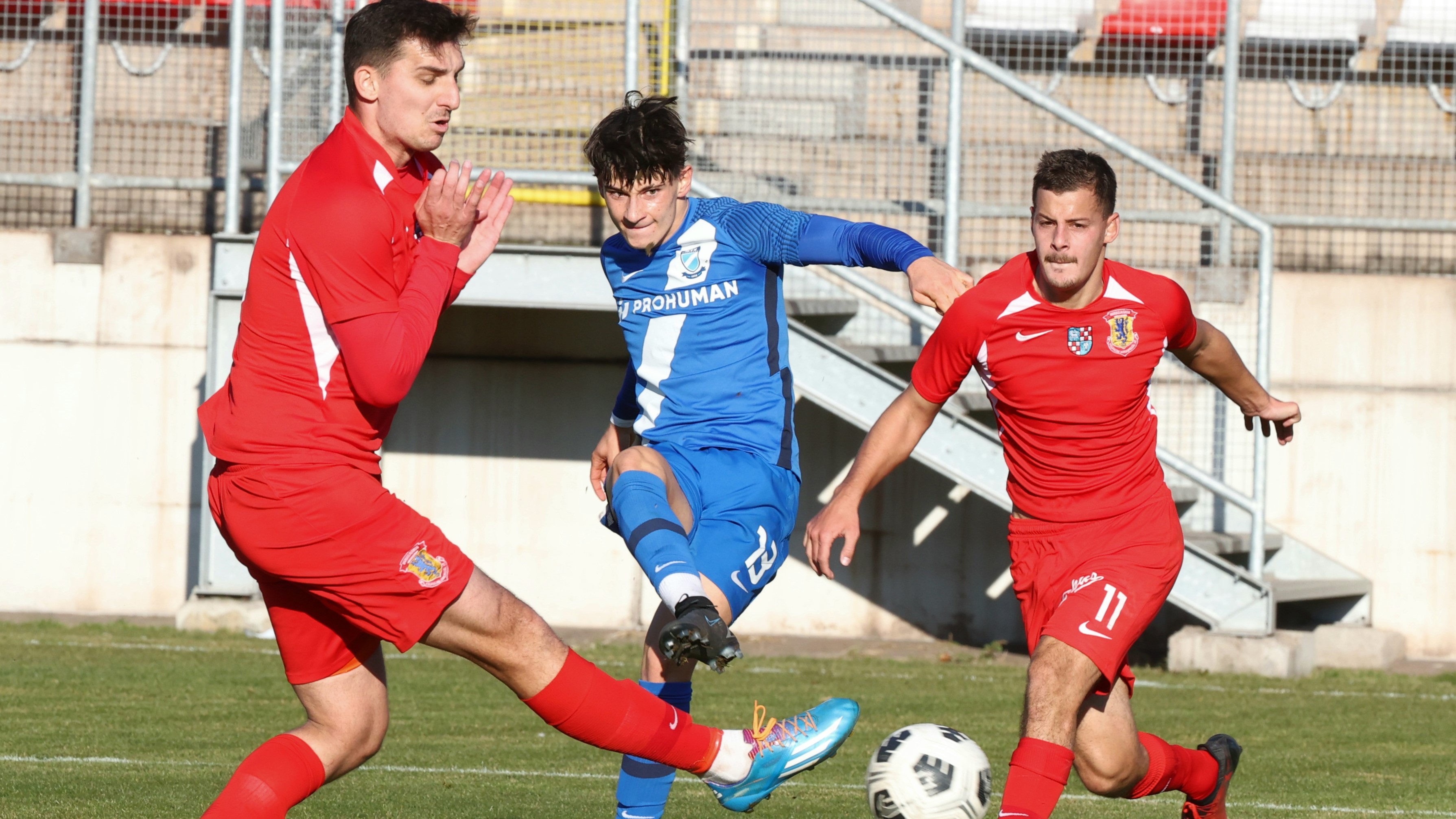 NB III: Bravúros pontszerzés Dunaújvárosban