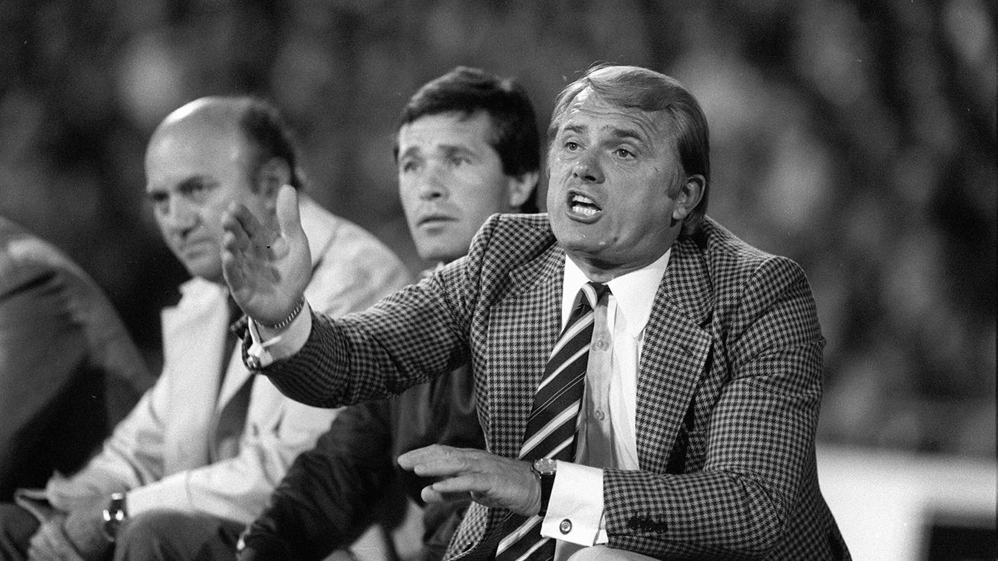 Gyászol a magyar futball: Elhunyt Mészöly Kálmán