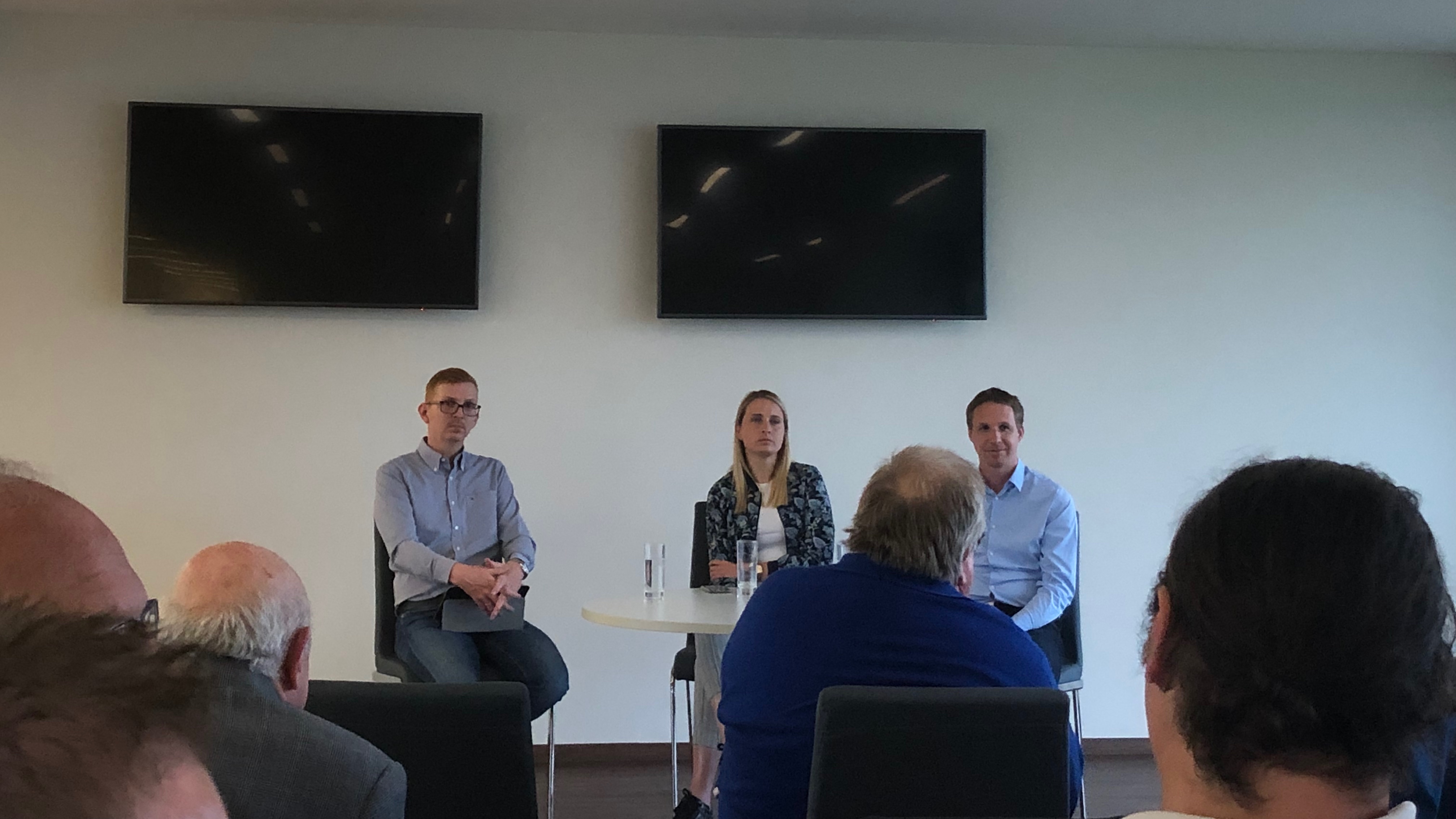 Háttérbeszélgetés a stadionban - Fókuszban a női futball és az akadémia